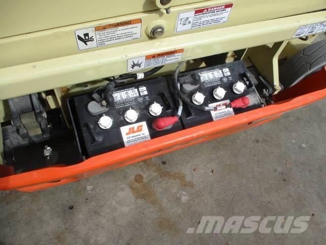 JLG 1930ES Makazaste platforme