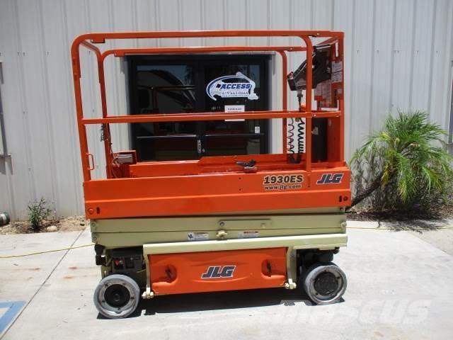 JLG 1930ES Makazaste platforme