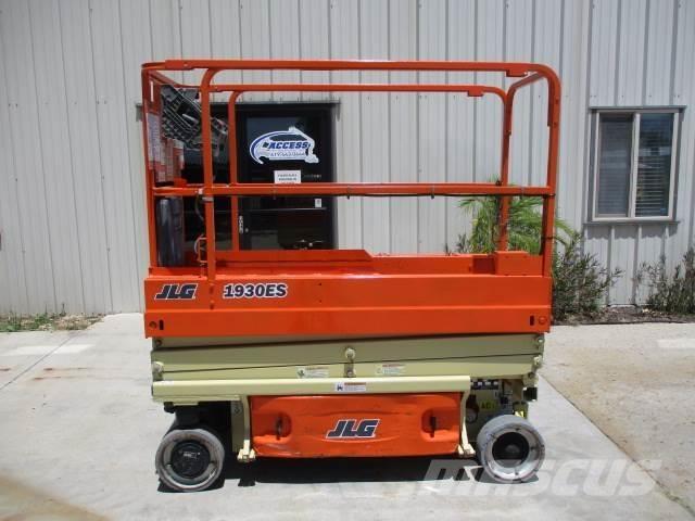JLG 1930ES Makazaste platforme