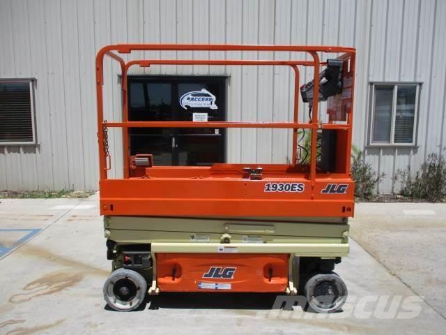 JLG 1930ES Makazaste platforme