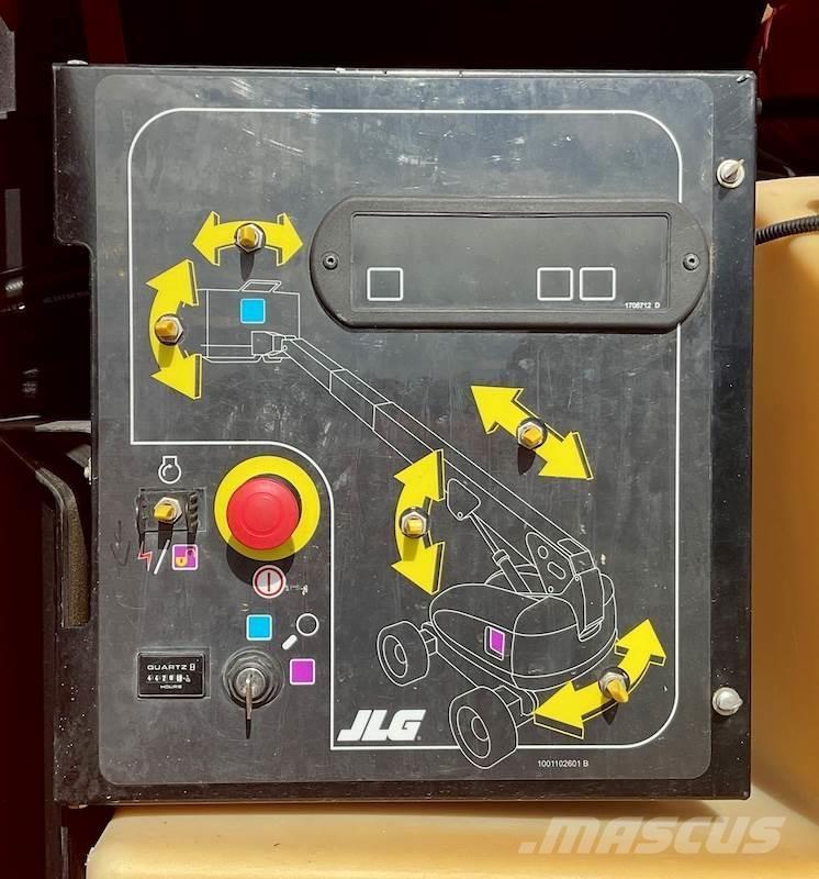 JLG 600S Teleskopske podizne platforme