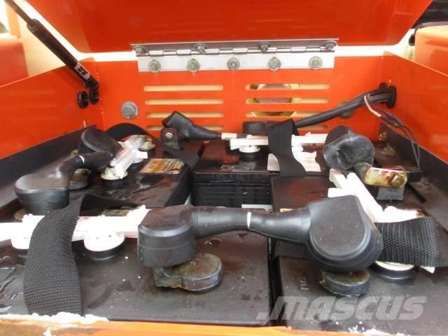 JLG M600J Ostali kranovi i platforme