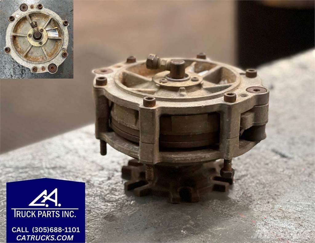 Mack E6 / E7 Ostale kargo komponente