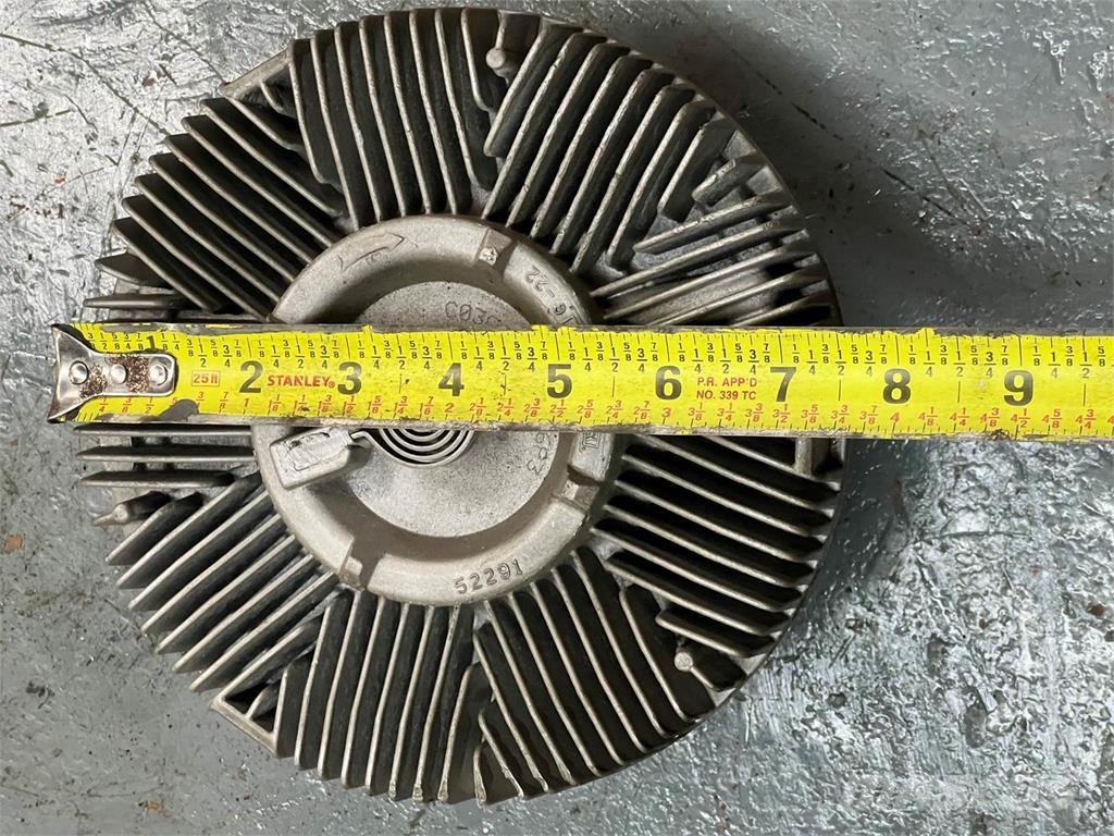 Mack E6 / E7 Ostale kargo komponente