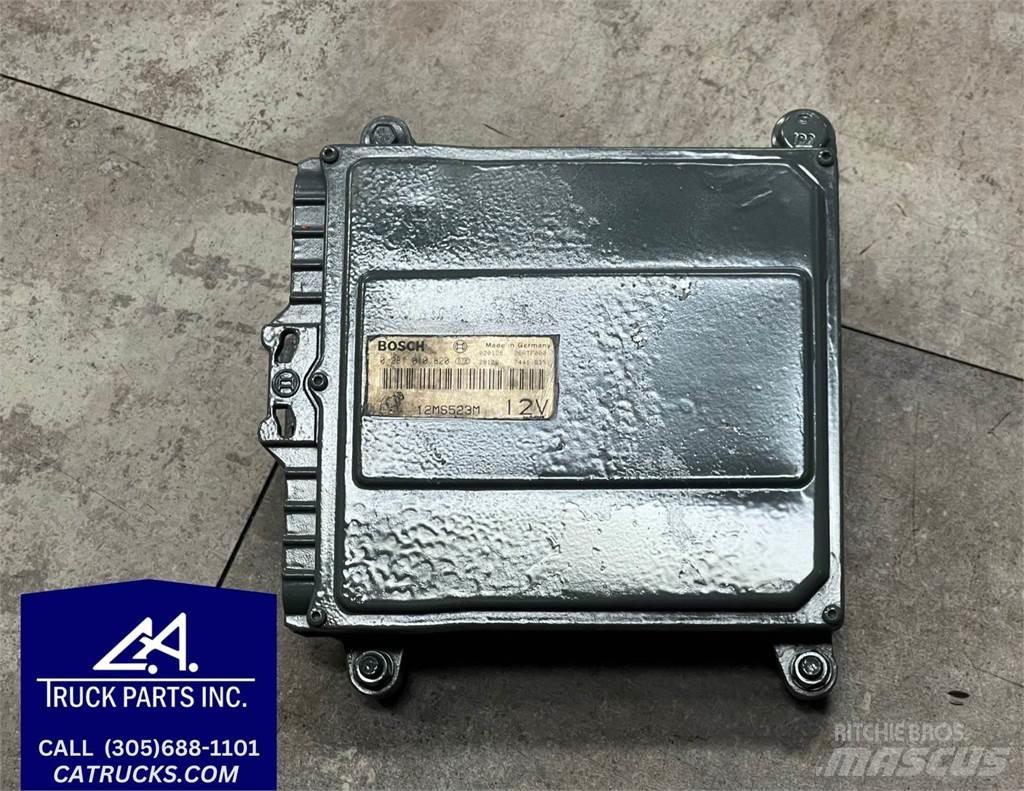 Mack E7 Elektronika