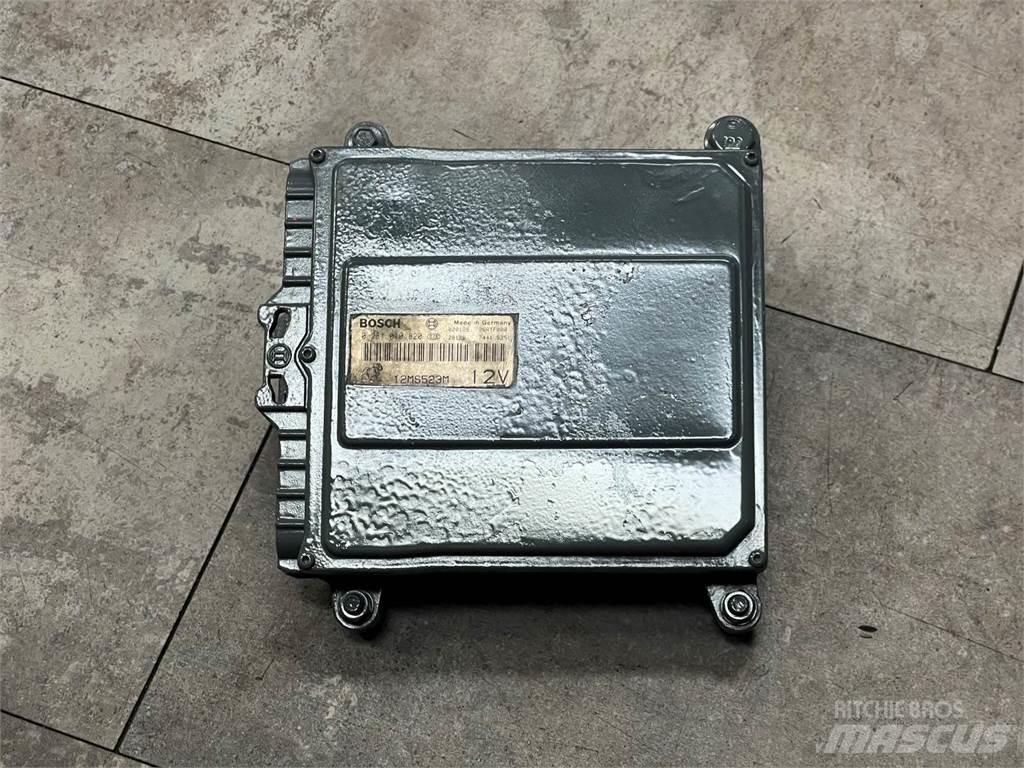 Mack E7 Elektronika