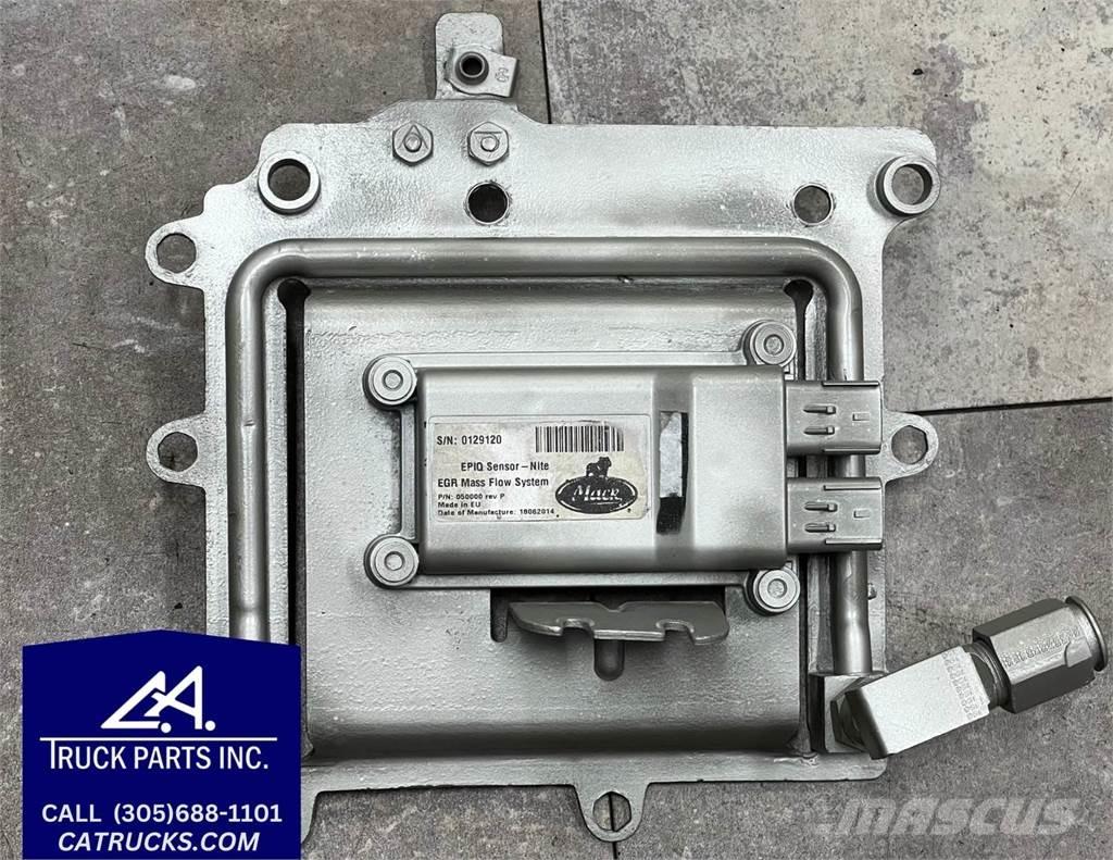Mack E7 Ostale kargo komponente