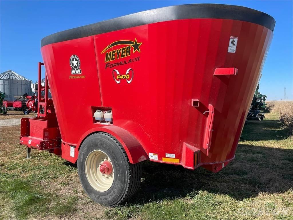 Meyer F470 Mešaona stočne hrane