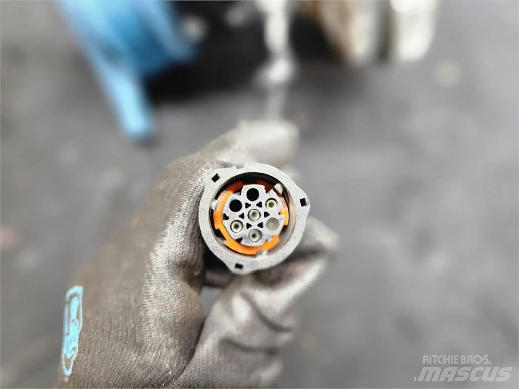 Volvo D13 Ostale kargo komponente