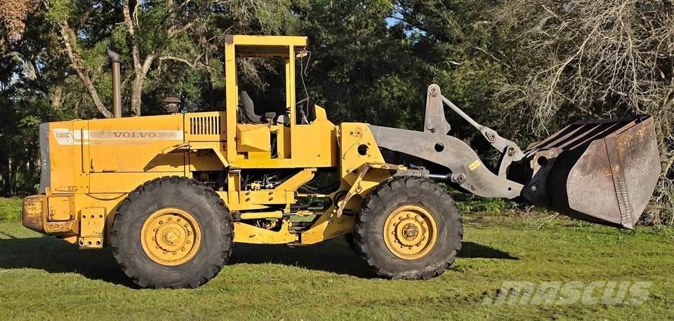 Volvo L90C Utovarivači na točkove