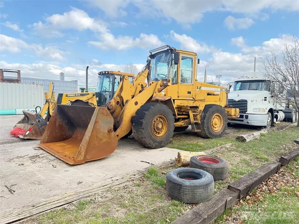 Volvo L90D Utovarivači na točkove