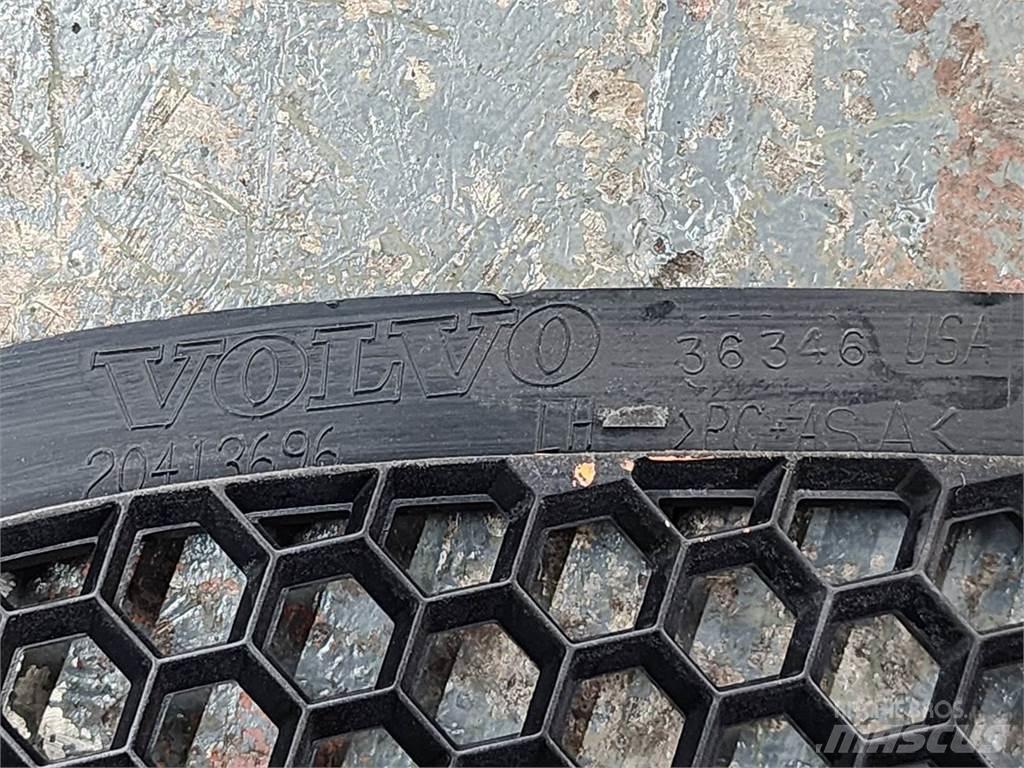 Volvo VNL Ostale kargo komponente