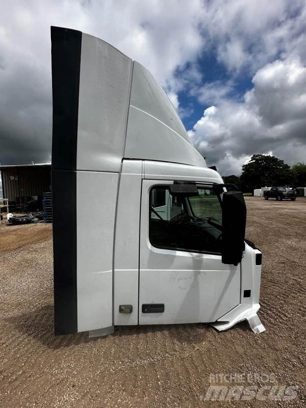 Volvo VNL Ostale kargo komponente