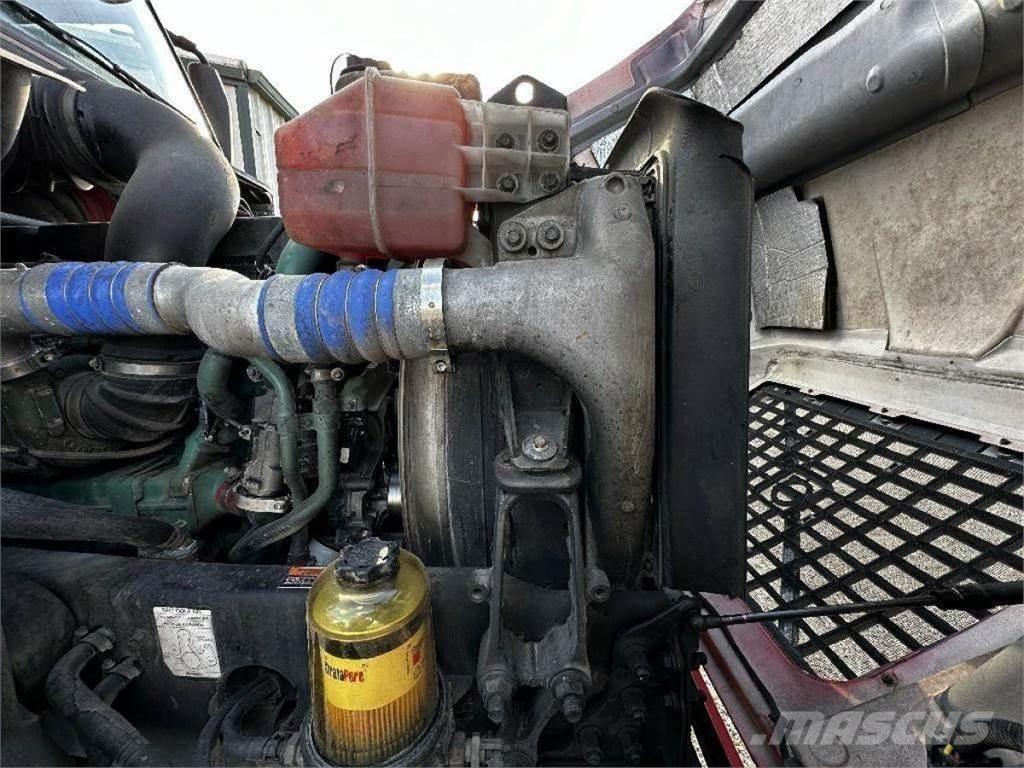 Volvo VNL Radijatori