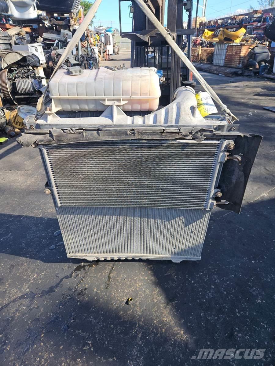 Volvo VNL Radijatori