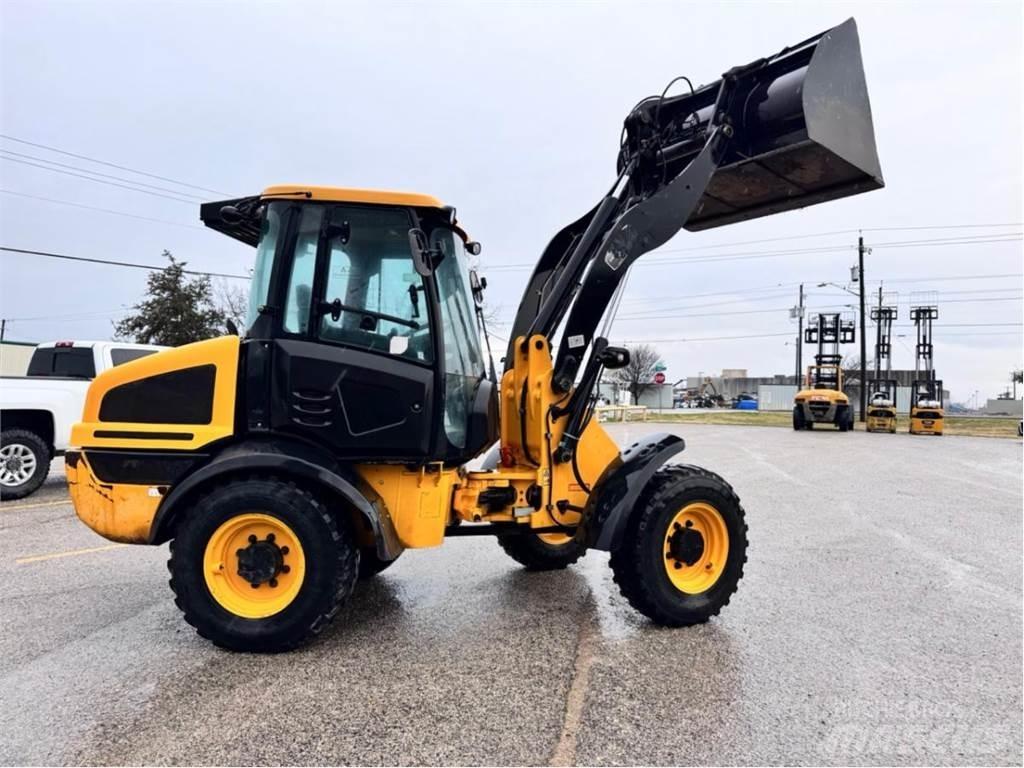JCB 409 Utovarivači na točkove