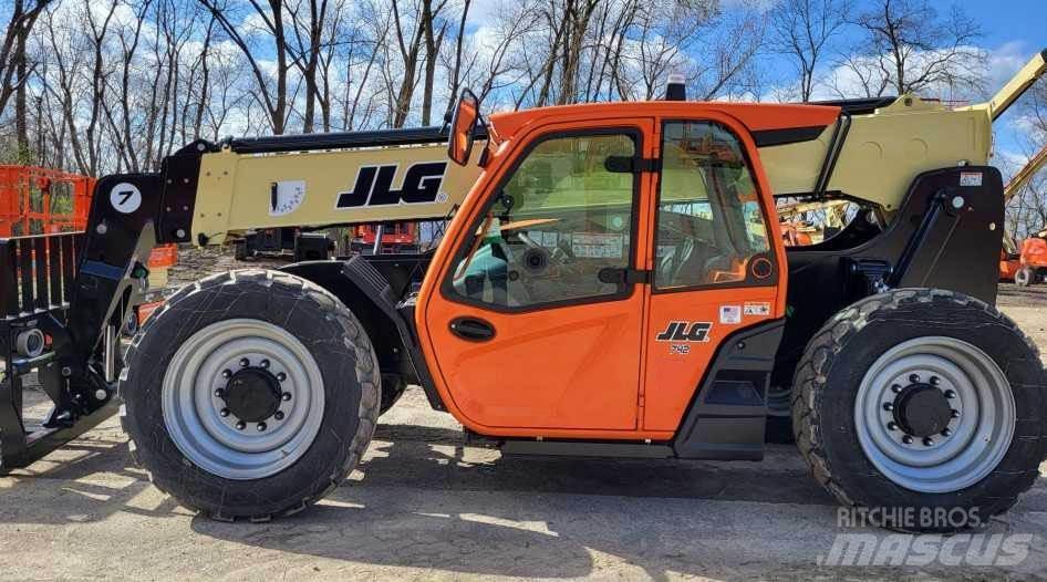JLG 742 Teleskopski viljuškari