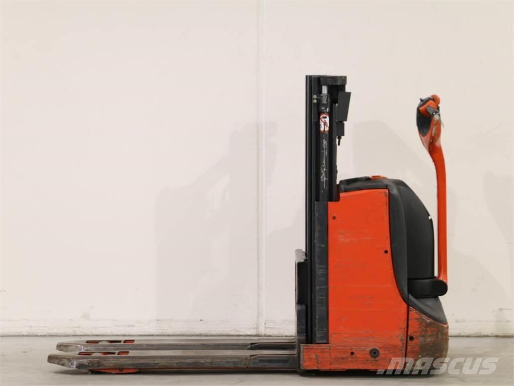 Linde D06/1160 Ručni električni viljuškar