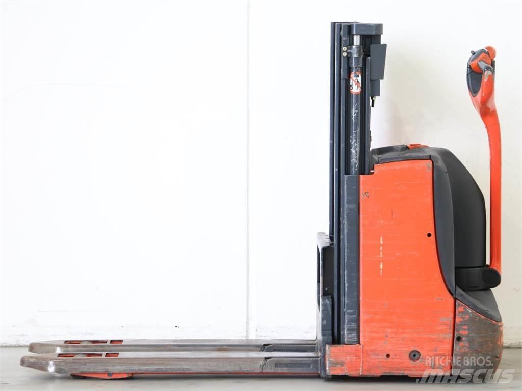 Linde D06/1160 Ručni električni viljuškar