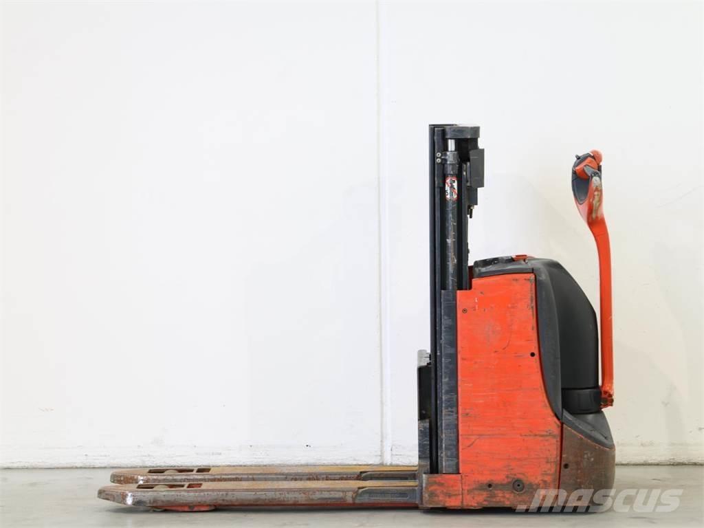 Linde D06/1160-00 Ručni električni viljuškar