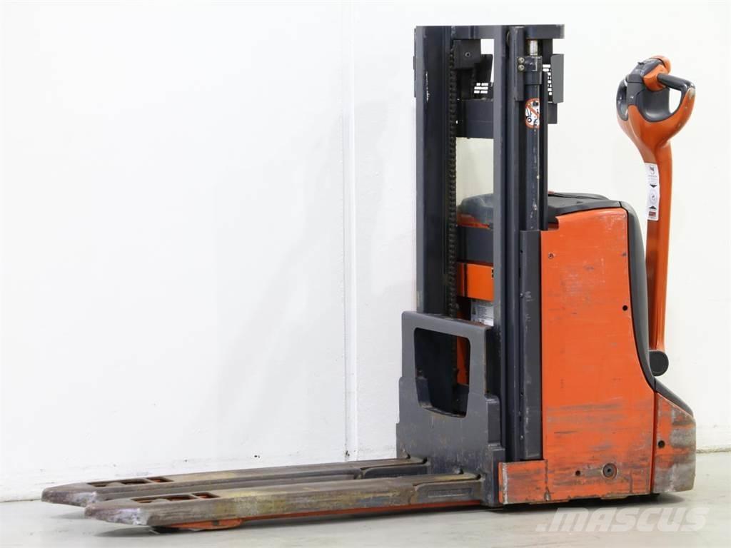 Linde D06/1160-00 Ručni električni viljuškar