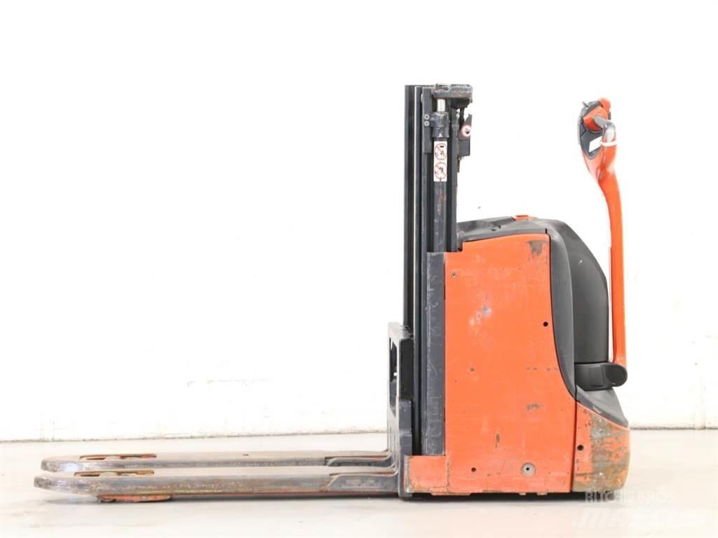 Linde D08/1160-00 Ručni električni viljuškar