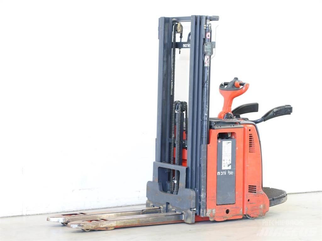 Linde D12AP/133 Ručni električni viljuškar