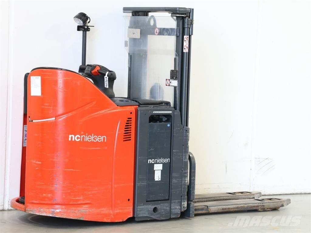 Linde L12LSP/133 Ručni električni viljuškar