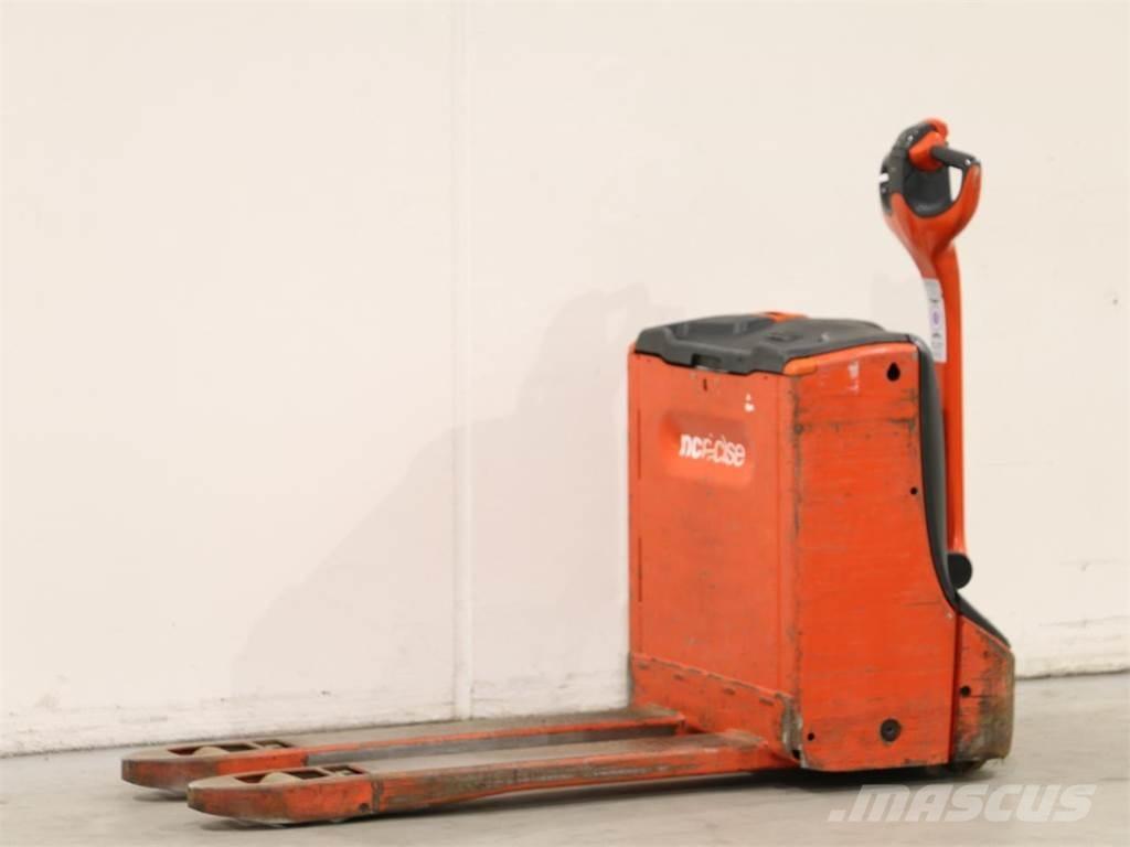 Linde T16/1152-00 Ručni električni viljuškar