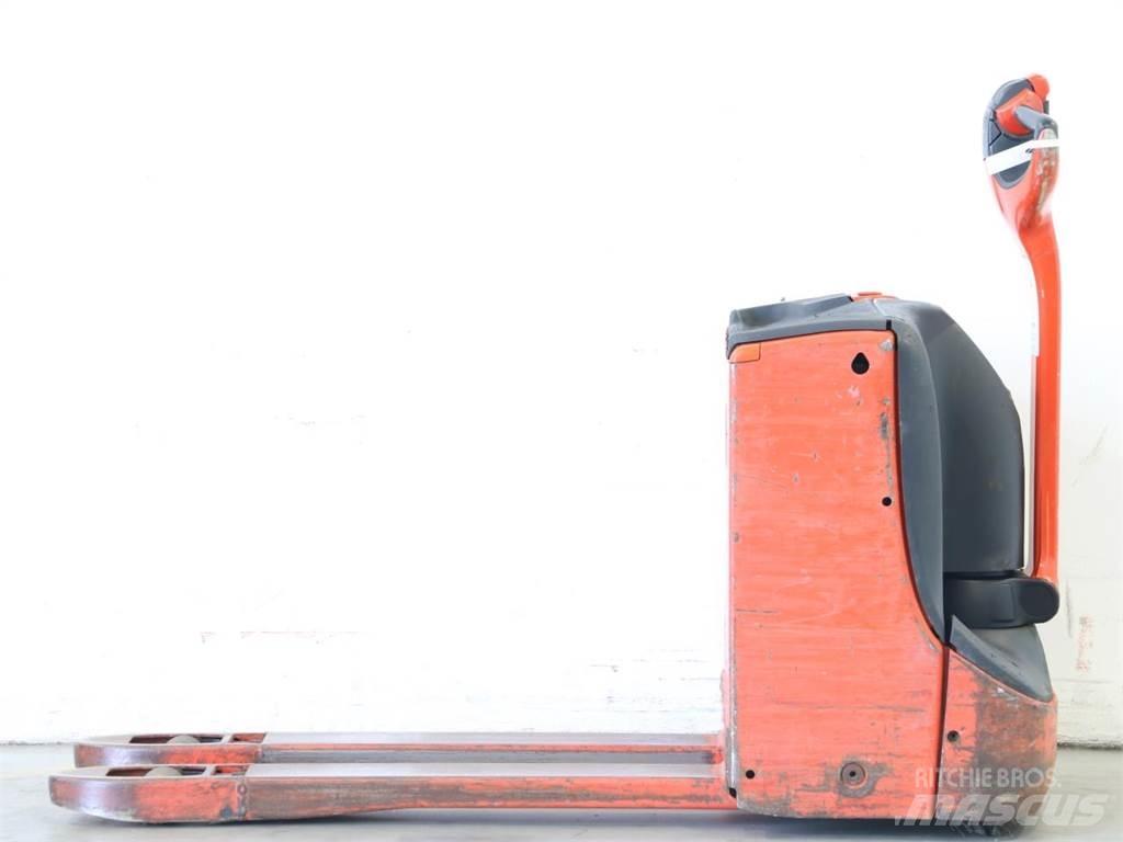 Linde T16/1152-00 Ručni električni viljuškar