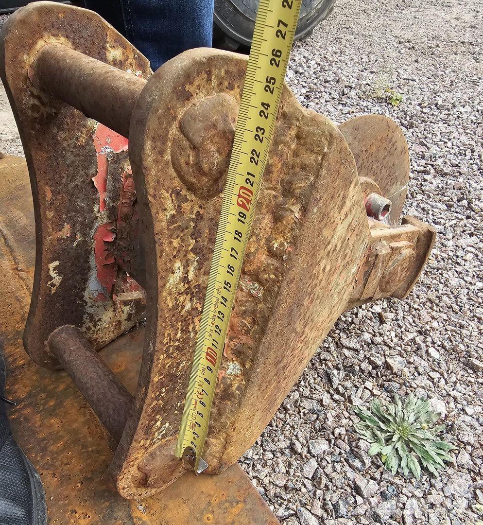  Asfalttileikkuri Ostale komponente za građevinarstvo