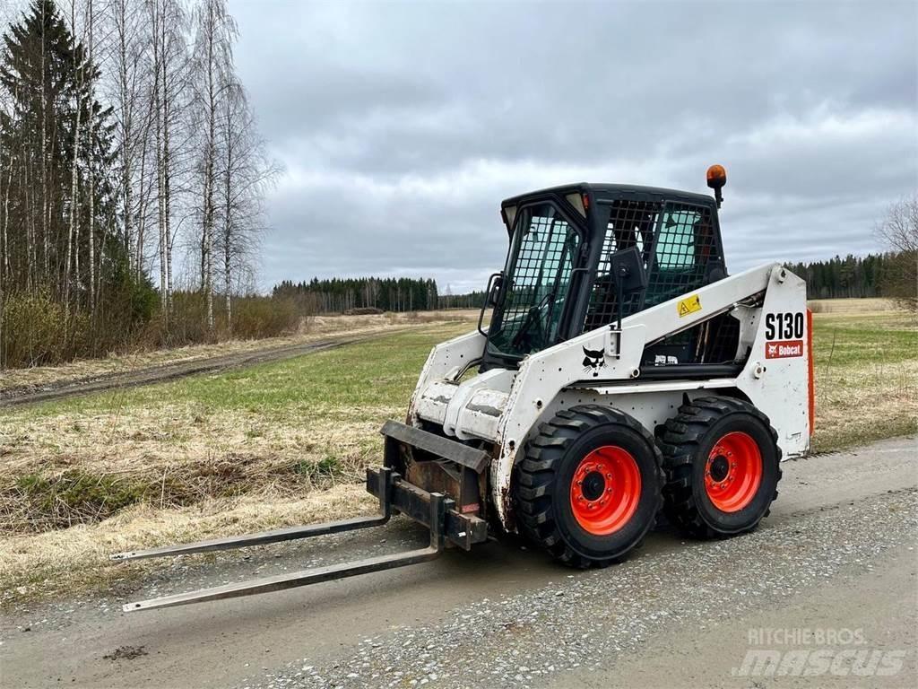Bobcat S130 Skid steer mini utovarivači