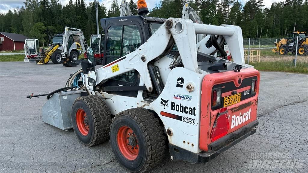 Bobcat S650 Skid steer mini utovarivači