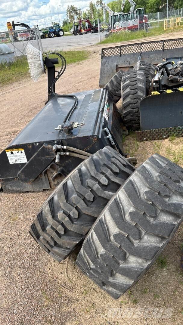 Bobcat S650 Skid steer mini utovarivači