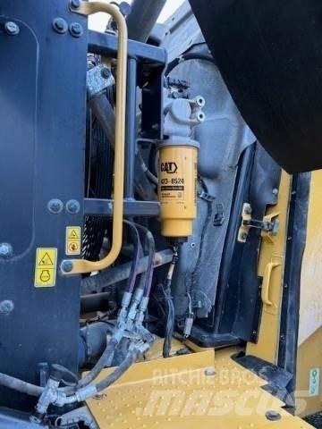 CAT 982M Utovarivači na točkove