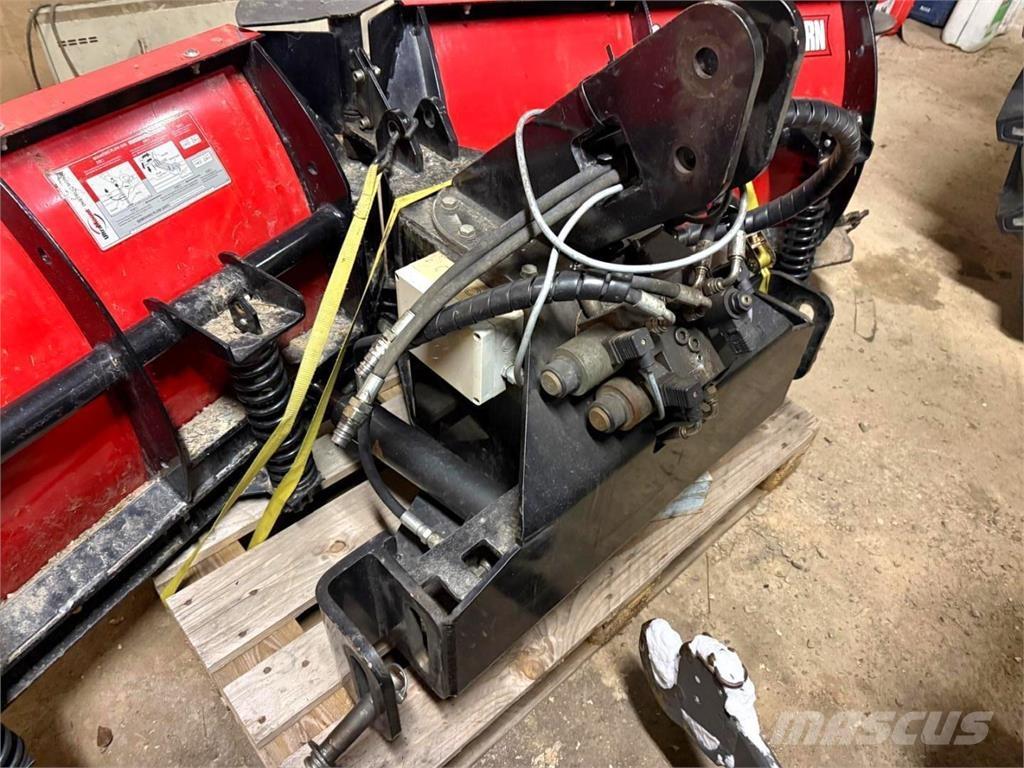 Hilltip Aura Snežne daske i plugovi