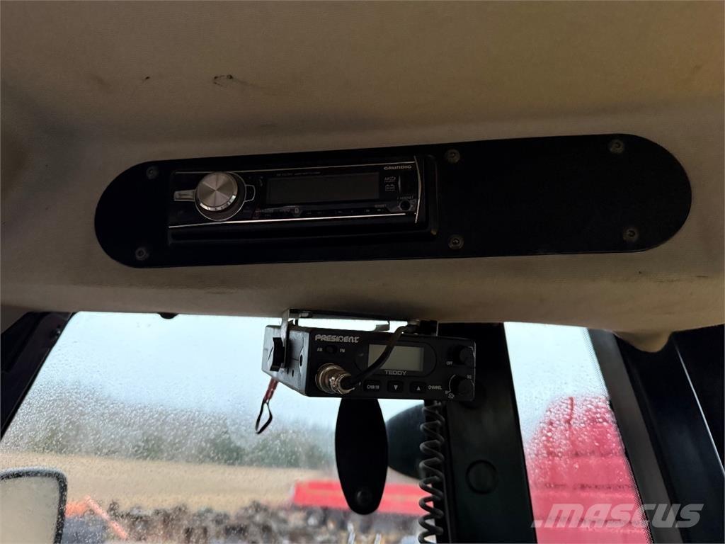 JCB 409 Utovarivači na točkove