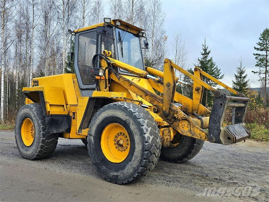 JCB 425 Utovarivači na točkove