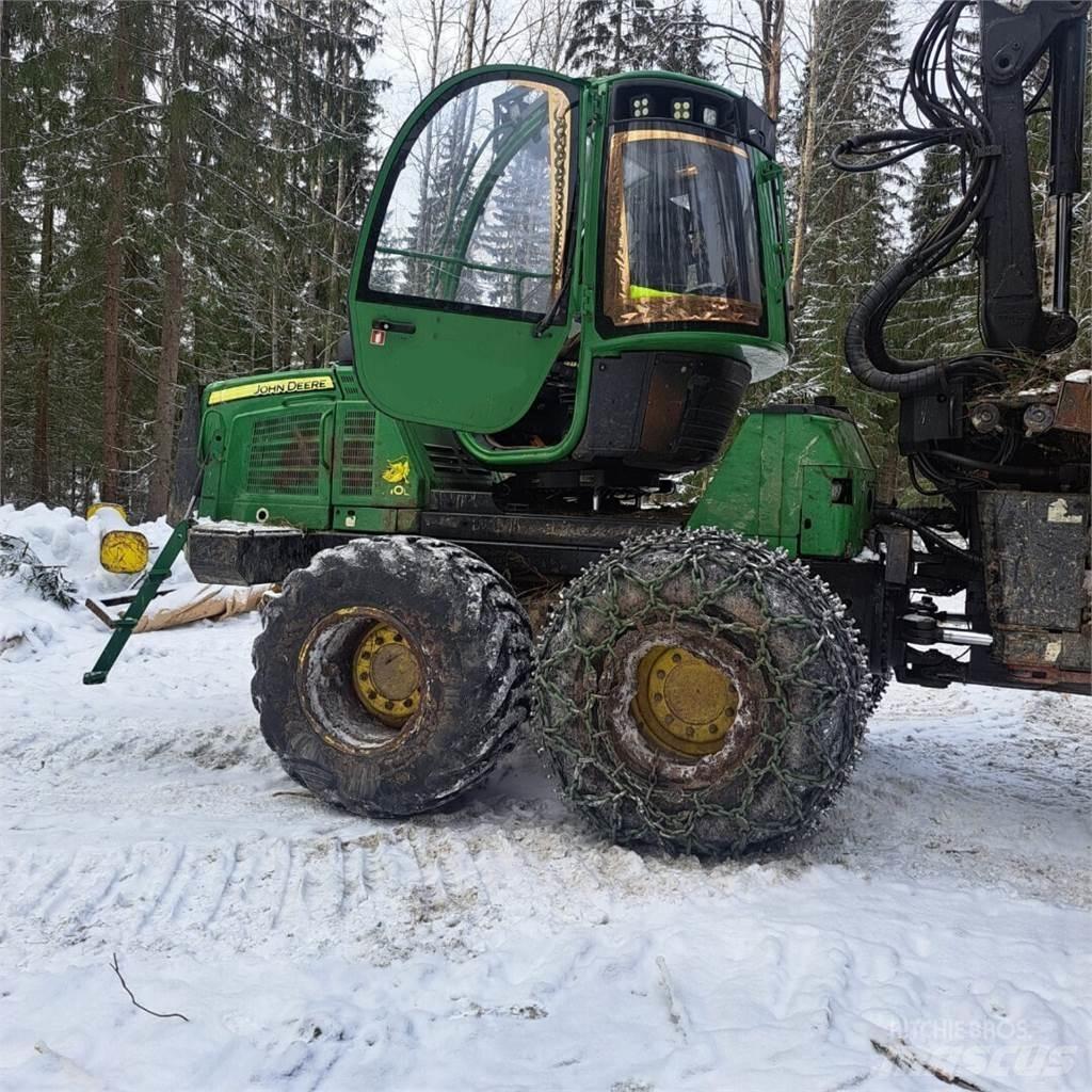 John Deere 1110E Forvarderi