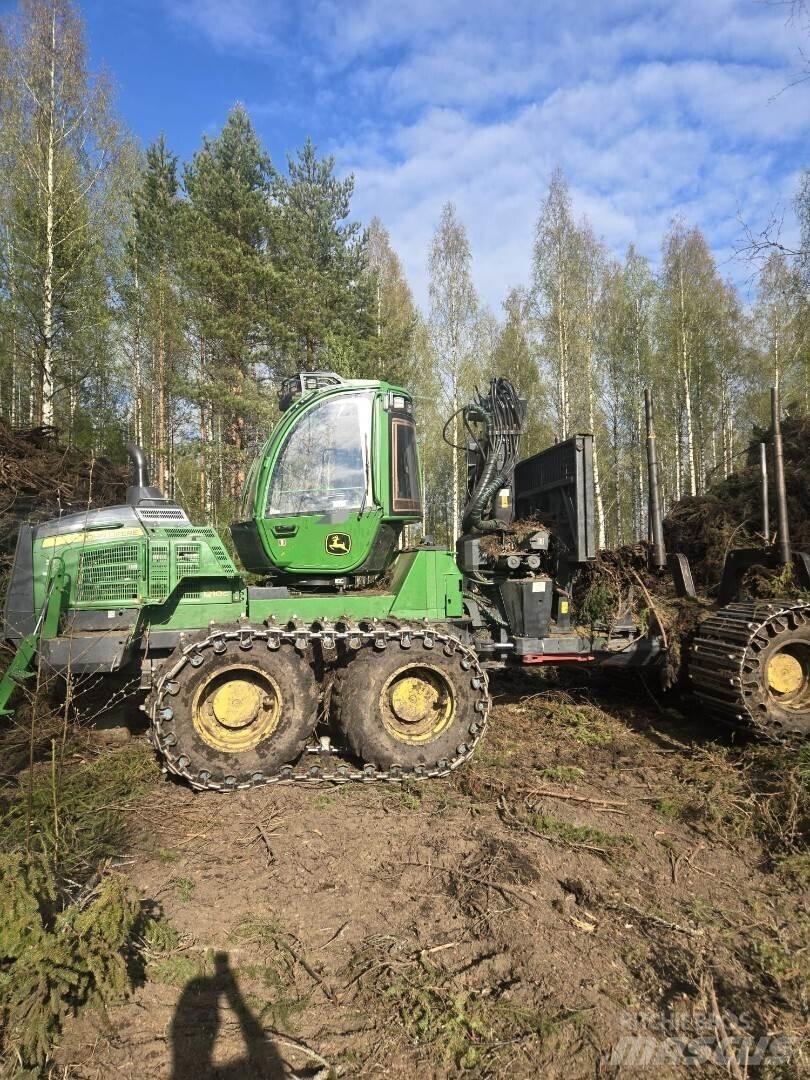 John Deere 1210 G Forvarderi
