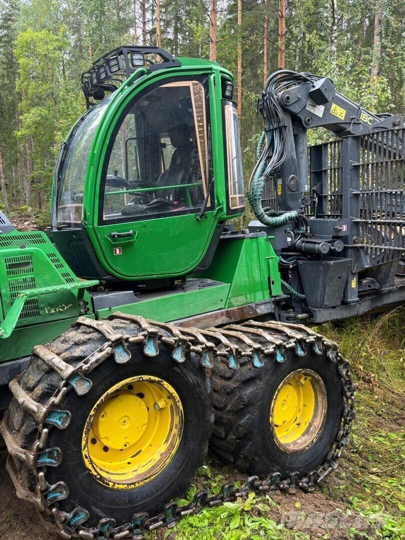 John Deere 1210G Forvarderi
