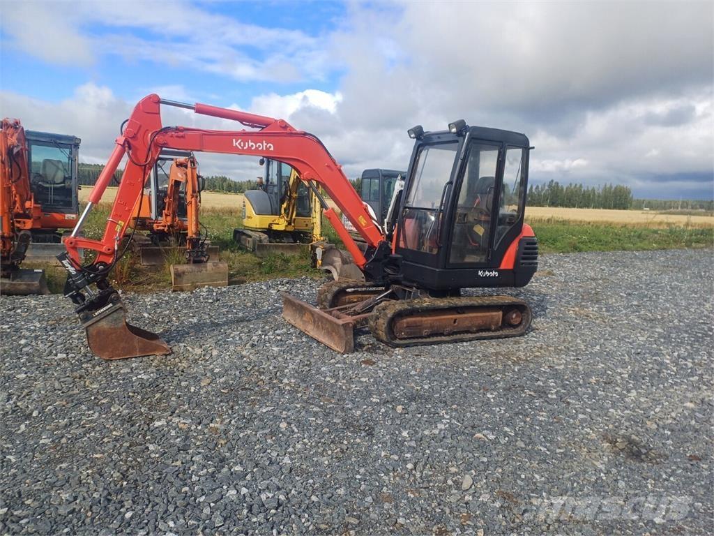 Kubota Kx121-2 Mini bageri < 7t