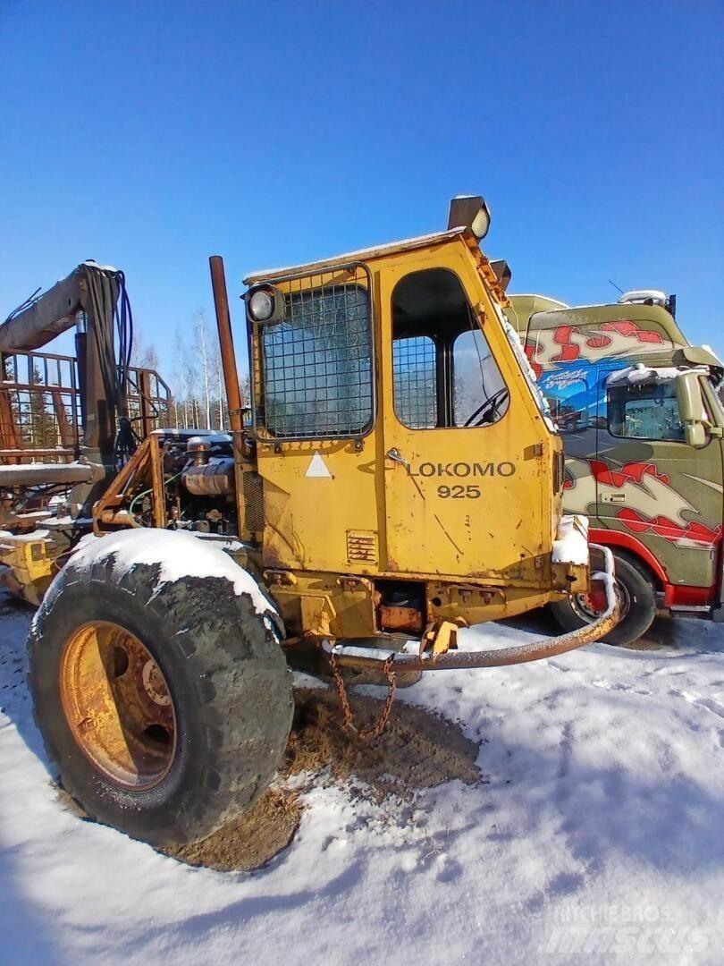Lokomo 925 Forvarderi