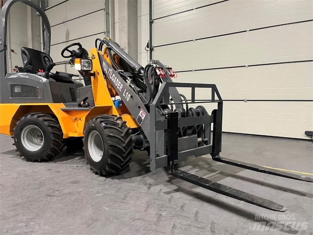 Multiloader L 10 Mini utovarivači