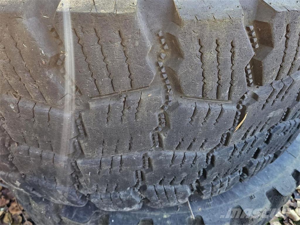  Renkaat 20.5R25 Ostale komponente za građevinarstvo