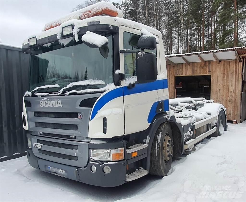 Scania P 280 Rol kiper kamioni sa kukom za podizanje tereta