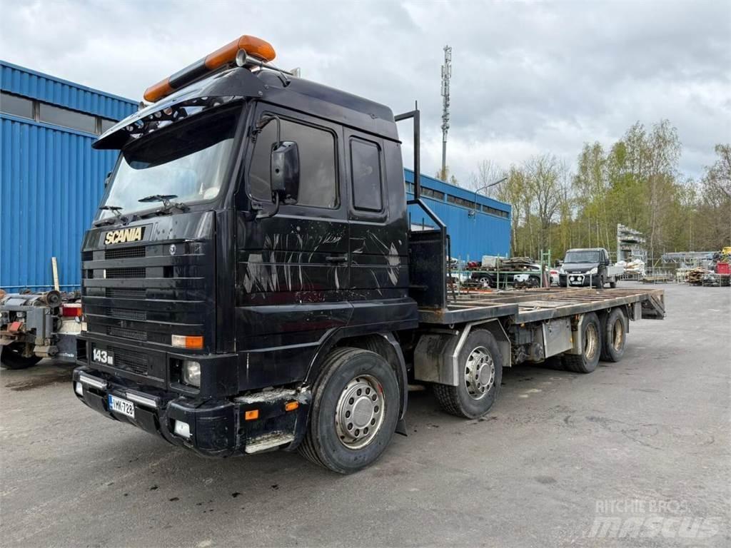 Scania R 143 8x2 Autotransporteri
