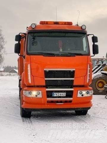 Sisu C600 E15M Kiperi kamioni
