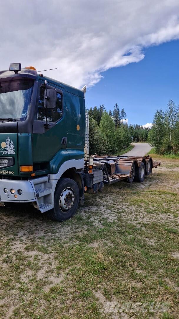 Sisu E12M Autotransporteri