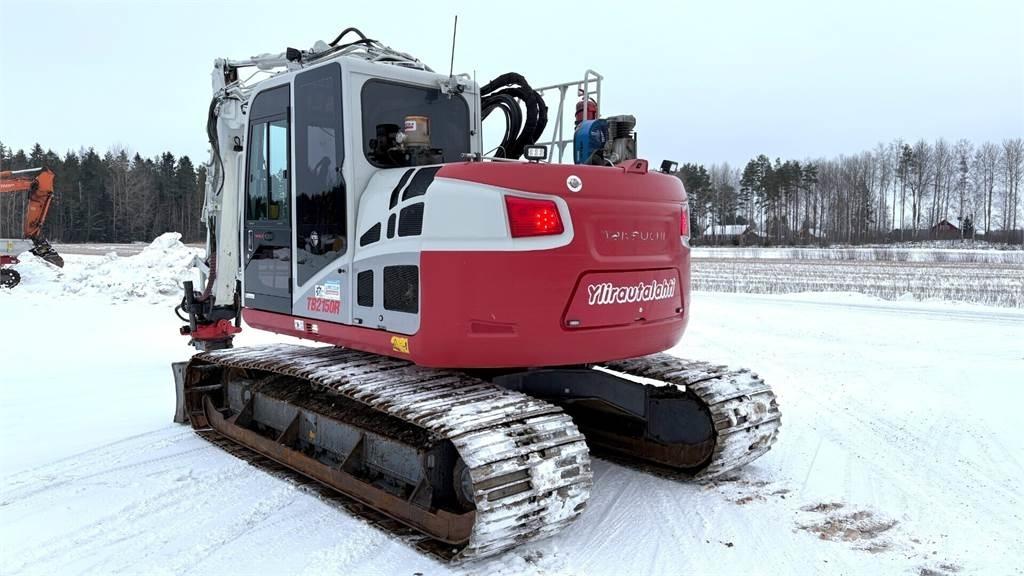 Takeuchi TB2150R Bageri guseničari